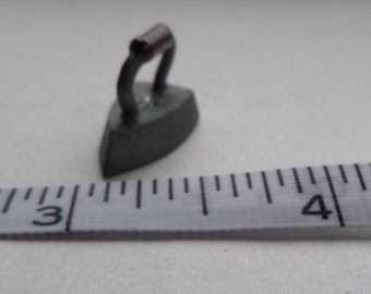 Flat Iron for 1:12th Dolls House