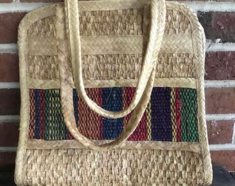Vintage Straw Tote, 70's Tote, Shopping Tote, Vintage Woven Tote, Vintage Beach Bag, Vintage straw handbag, vintage woven handbag