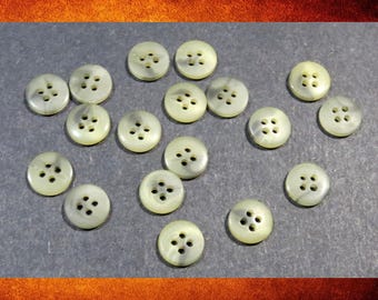 Buttons - 18 Grey and Cream White Matte Marbled Small Round Buttons for sewing and crafts. BUT-044