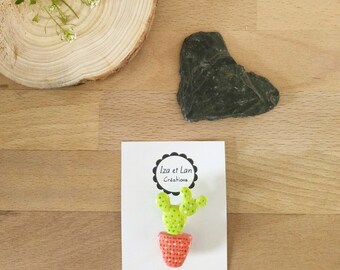porcelain cold summer model cactus brooch
