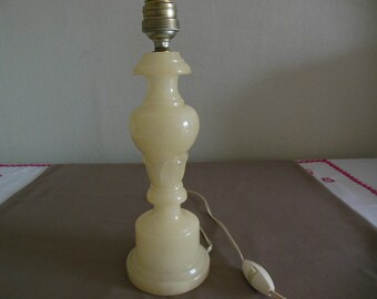 Old lamp in Alabaster stone - handcrafted - 60 years