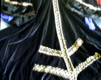 Tudor costume