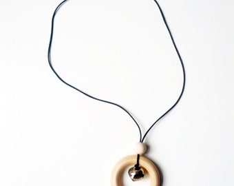 Nursing necklace/Montessori Jewelry/Breastfeeding Necklace/Baby Shower Giff