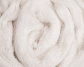 Organic Polwarth Wool Combed Top- 1lb