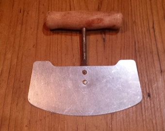 Vintage Acme Dough Cutter/Blender wood handle, Vintage Pastry blender,
