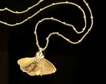 Gold Ginkgo Leaf Necklace, Gold Dipped Leaf, Real Ginkgo Leaf Pendant Necklace, Gold Leaf Necklace, Real Leaf, Autumn Leaf, Nature Jewelry