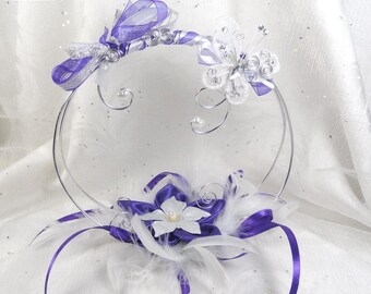 Johnson - Collection elegant - biolet ring holder ring bearer white silver wedding ring pillow