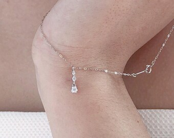 necklace, gold white 750 / 18 K G, diamonds