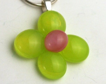 Springtime Green Flower Pendant No. 2197