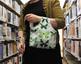 The Wanderer - Pattern - Wrist-hanging project/knitting/fiber bag