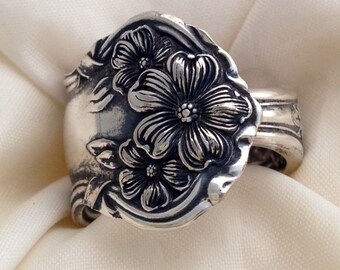 Spoon Ring, "Arbutus" 1908, Silverware Jewelry, Vintage Silverplate, Size 5 to 12 Choose Your Size