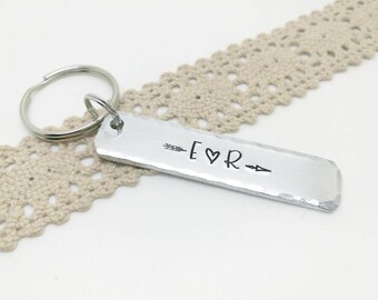 Couples Initial Keychain, Custom Initials, Personalized Couples Gift for lovers, Heart Keychain, Cute keyrings, Key fob, Valentines day Gift