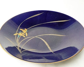 Big Cobalt Blue Bowl - Koransha Japan 1980s Blue Ceramic Shallow Serving Bowl - Gold Rim with Golden Hanashōbu Iris Flower Design 11" wide