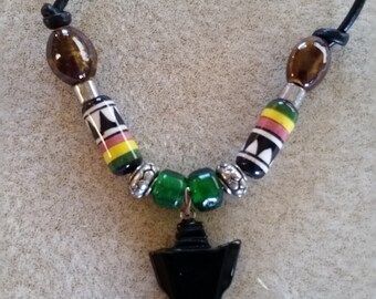 OBSIDIAN ARROWHEAD NECKLACE
