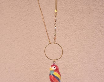 Ceramic necklace with Parrot