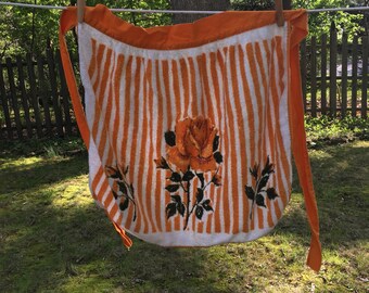 Vintage Coral/White Terry Cloth Half Apron with Roses