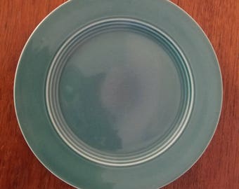 Homer Laughlin Harlequin Luncheon Plate, Spruce Green, Fiestaware. 9.25" wear consistant with age.