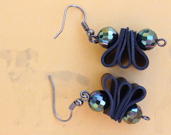Firefly (handmade earrings from recycled bicycle inner tube and beads)