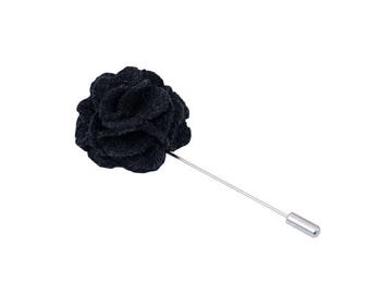 de MORÉ - black Daisy lapel pin