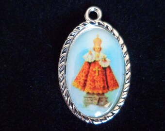 1 pendant medal infant Jesus of Prague 29 mm