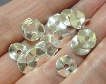 Silver Spacers - Wavy Disc Rondelle Spacer - Plain Round Beads - Metal Jewelry Diy Findings 14mm (40) Pcs - Silver Jewelry Findings