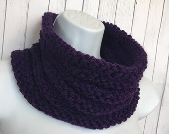 Cowl, Scarf, Hand Knit Scarf ,Infinity scarf, Knit cowl, scarflette, neckwarmer, Womens scarf, Ready to Ship