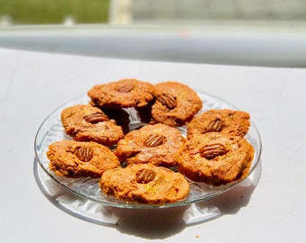 Pecan cookie melts