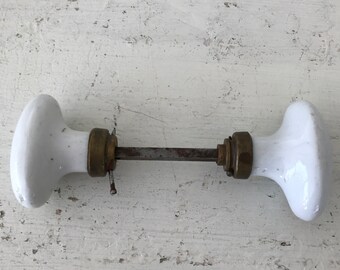 A full set Vintage French porcelain door knob