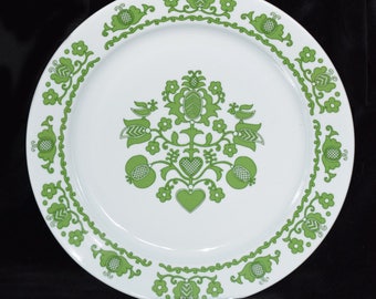 Retro Hungarian Folk Alfoldi Porcelain Wall Plate 24cm