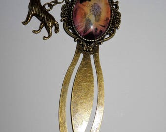 Bookmark paper clip ¨'ºO•· °. Ad infinitum. · •Oº °'¨ and her Wolf