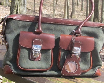 Dooney and Burke Green Leather Purse/handbag