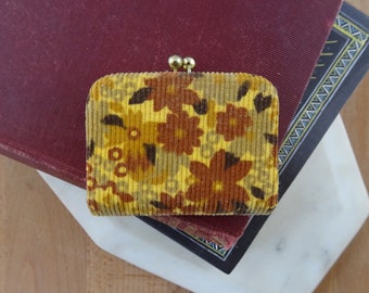 Vintage Tiny Kiss Lock Coin Purse, Retro 1970's Floral Velvet, Made in Japan
