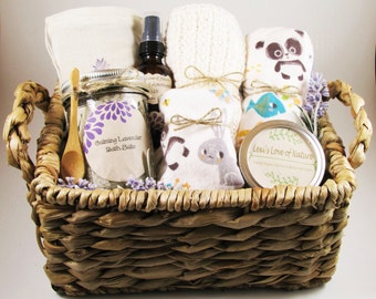 Gift for New Mom, Mom and Baby Gift, New Mom Gift Basket, Organic Baby, Mom to be Gift, New Baby Gift Basket, Pregnancy Gift, New Mom Gift