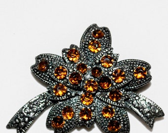Antique/ Vintage 1800s Art Nouveau Marcasite Bow Pin Brooch with 22 Topaz Rhinestones