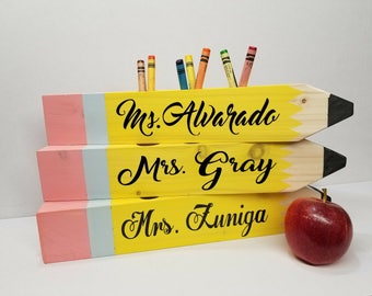 Pencil Wood Sing I Teacher Gift I Teacher Desk I Custom Wood Pencil Holder I First Day Of School I Back to school I Perfect Gift I