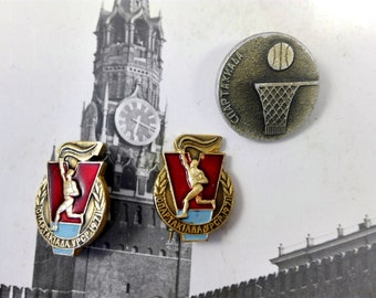 Sportsman Badge Vintage Soviet Sport Pin USSR pin badges Rarity collection Soviet souvenirs Soviet award Gift Russian athlete