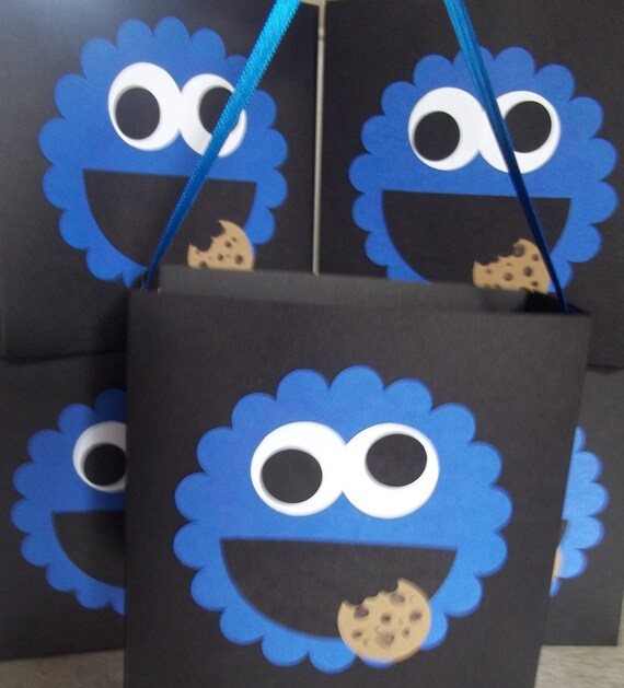 Items similar to NEW cookie monster treat boxes set of 10 on Etsy