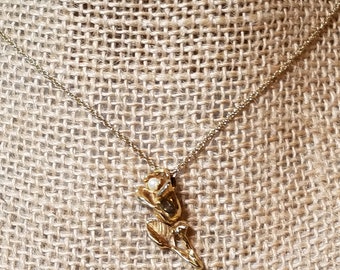 Vintage Rosebud Necklace, Faux Pearl Necklace, Rosebud Necklace