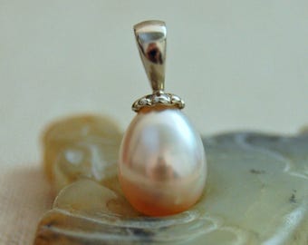 Deon - Freshwater pearl pendant, pearl necklace, 14kt white gold, pearl jewelry, wedding, anniversary, prom, gift for her, birthday gift