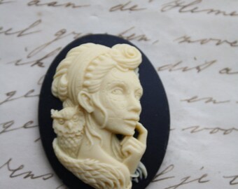 DAY of the DEAD Sugar Skull Skeleton Lady Cameo Cab Cabochon Day of the Dead Dia de los Muertos Skull Black Ivory 40x30mm 1 piece