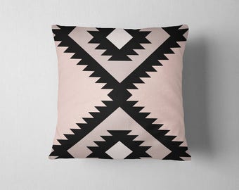 Oversized navajo tribal pattern throw pillow - Black