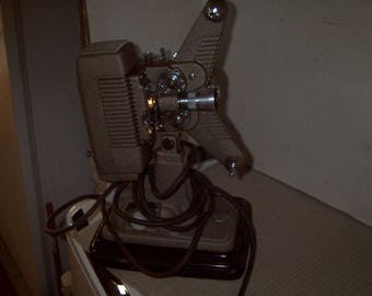 Vintage Revere 8mm Movie Projector