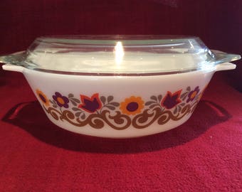 Pyrex JAJ Briarwood Round Casserole Dish 3 pint #513 circa 1972