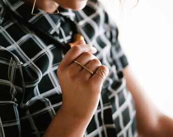 Z Ring- hammered gold, delicate ring