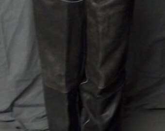 HUGGERSTUD CHAPS