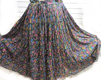 Vintage 1970 Indian cotton gauze Hippie skirt #452