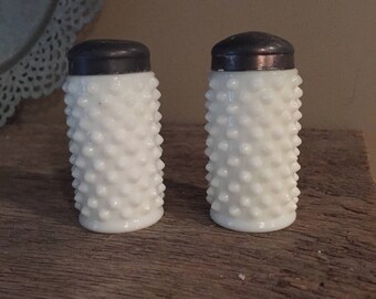 Hobnail Milkglass Salt & Pepper Shaker Set