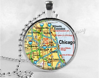 ILLINOIS CHICAGO Map Necklace, Chicago Necklace, Illinois Map Jewelry, Illinois Pendant, Illinois Charm, Glass Photo Art Pendant Necklace