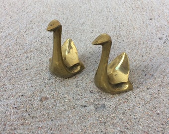 Vintage Brass Swans Swan Figurines Swan Brass Figurines Animal Figurines Brass Animals Brass Birds Hollywood Regency Mid Century Brass Bird