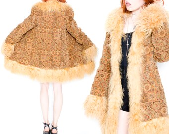 90s Does 70s Vintage Tapestry Mongolian Shearling Penny Lane Almost Famous Fur Coat Jacket Medium